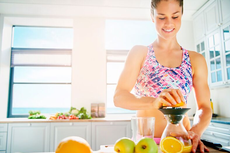 Vers geperste sappen kunnen met de juiste voeding worden geconsumeerd om af te vallen